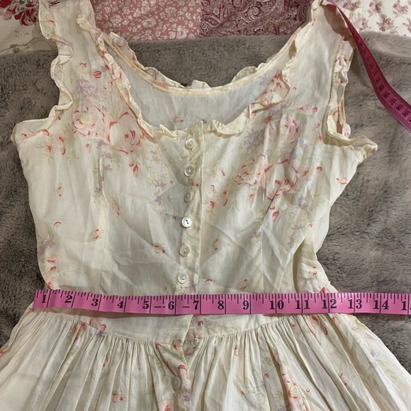 Vintage Cream Floral Maxi Dress - Picture 12 of 14